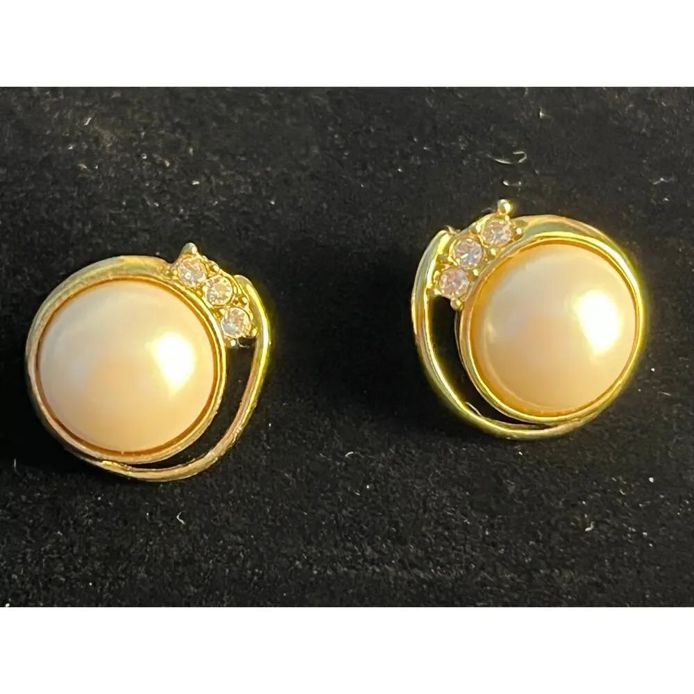 VTG Monet Earrings Clip On Gold Tone Faux Pearl Rhinestones Coquette Prom Formal
